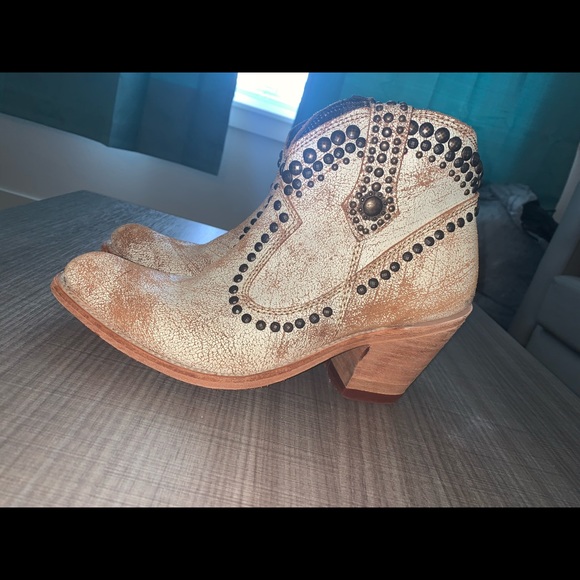 Liberty Black booties - Picture 4 of 6